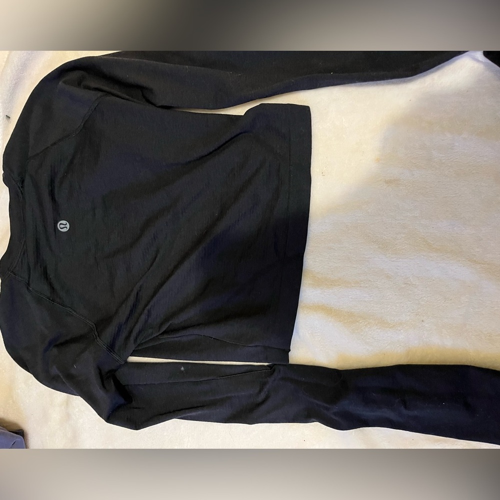 lululemon athletica Black Long Sleeve Top